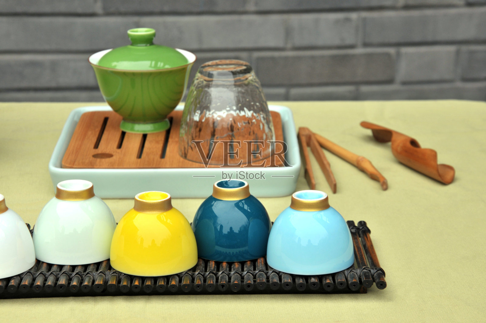 传统中国茶壶套装照片摄影图片