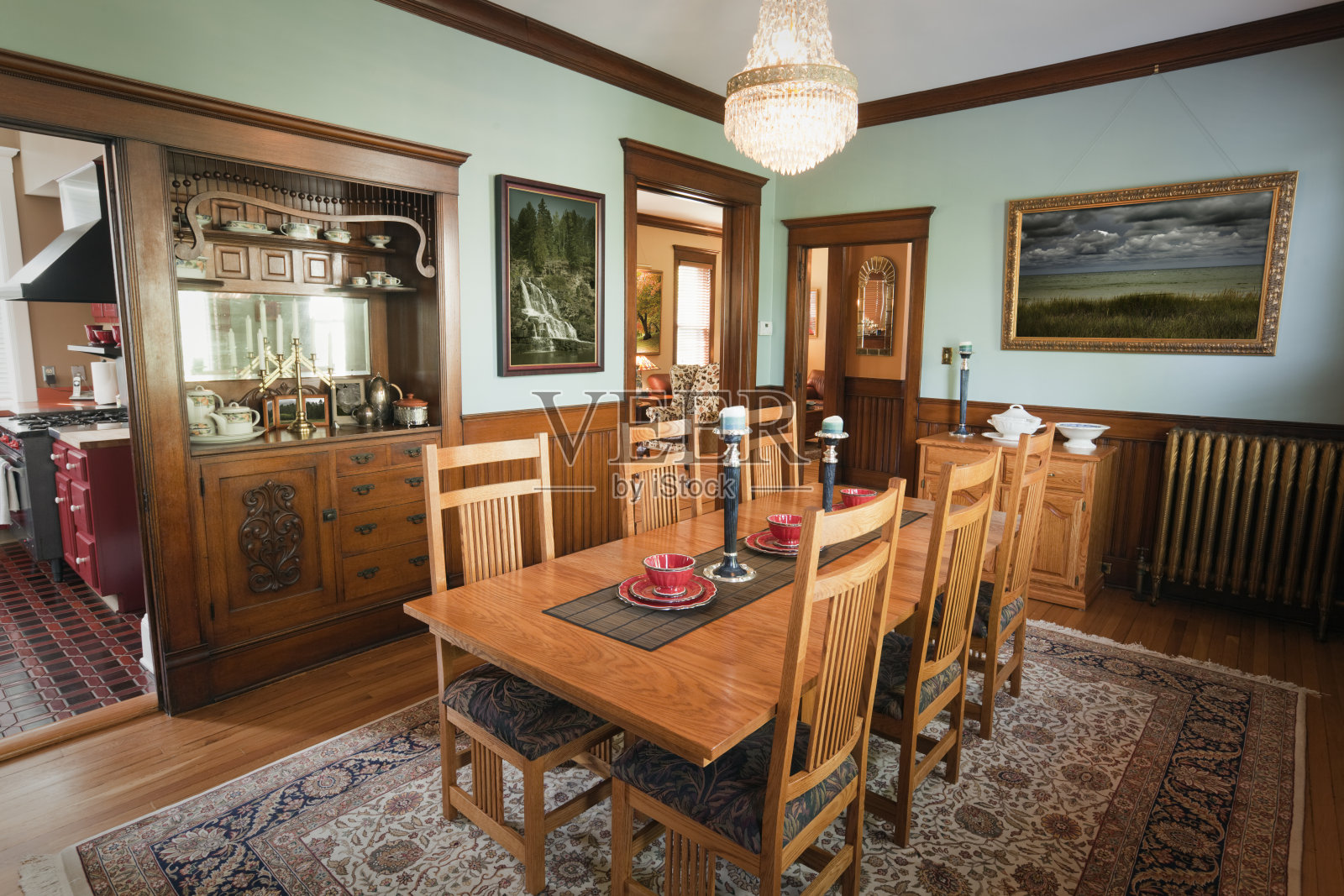 传统维多利亚家庭室内餐厅照片摄影图片