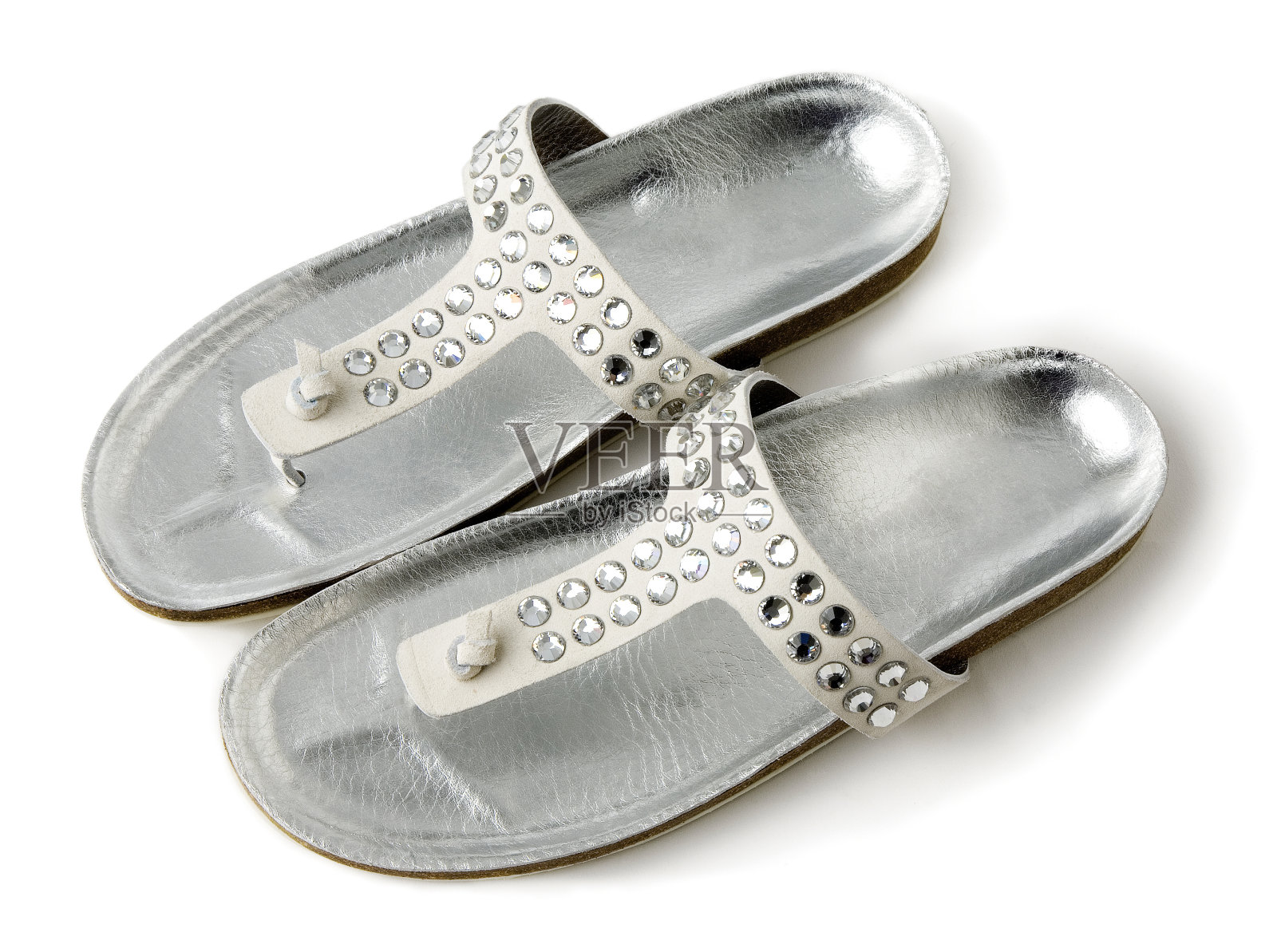 雕刻水晶银色flip - flop凉鞋照片摄影图片