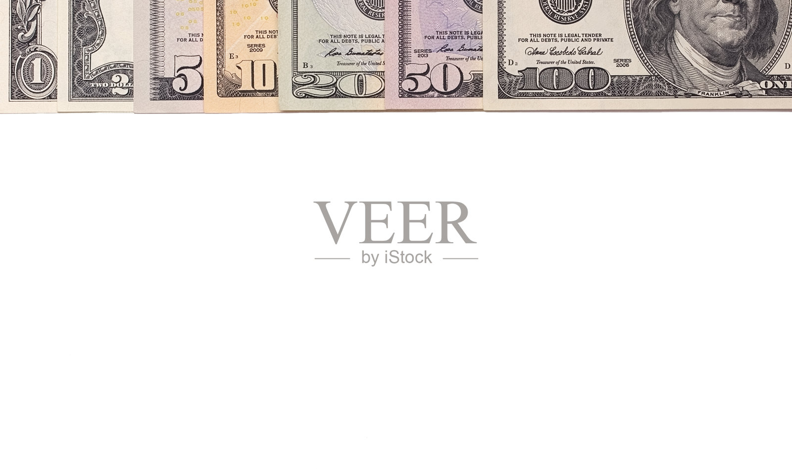 美元钞票孤立在白色背景上。照片摄影图片