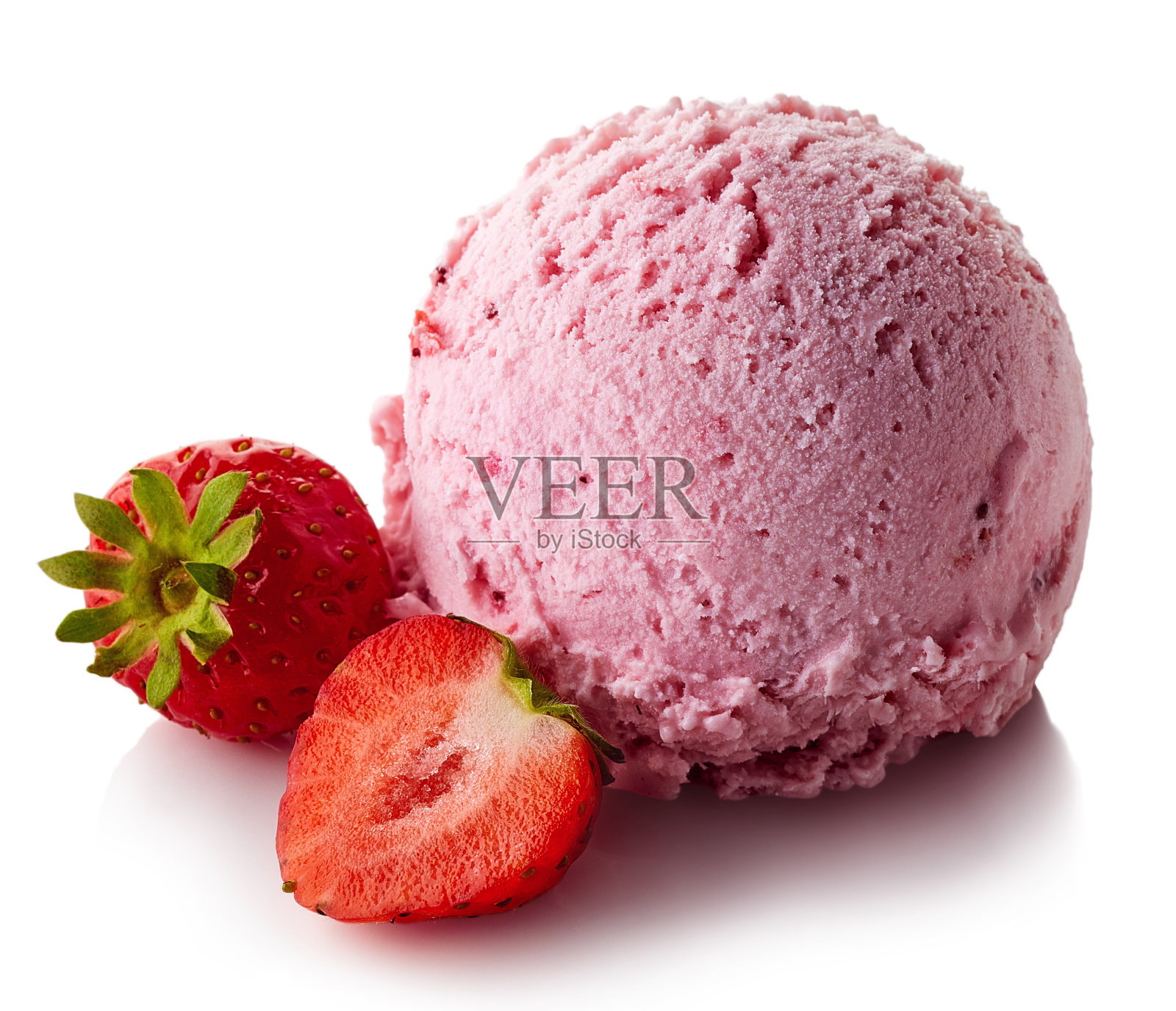 草莓冰淇淋球照片摄影图片