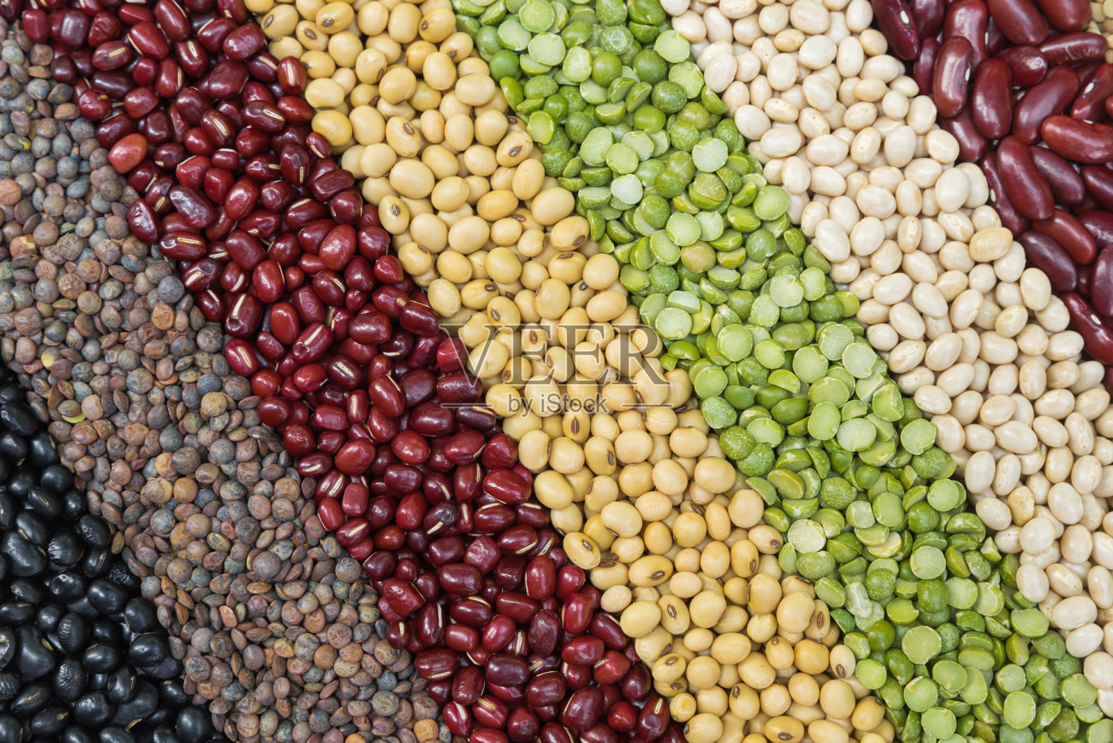 多色干豆荚为对角背景，不同的干豆荚为食用健康照片摄影图片
