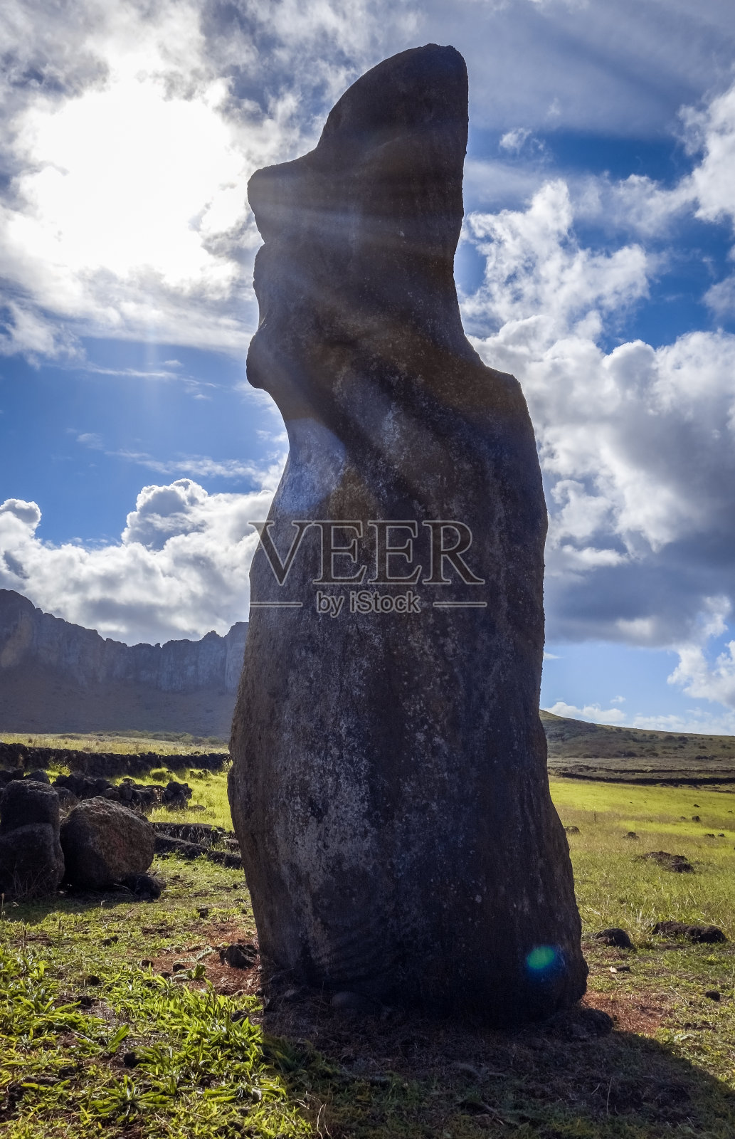 Moai雕像，ahu ton加里基，复活节岛照片摄影图片