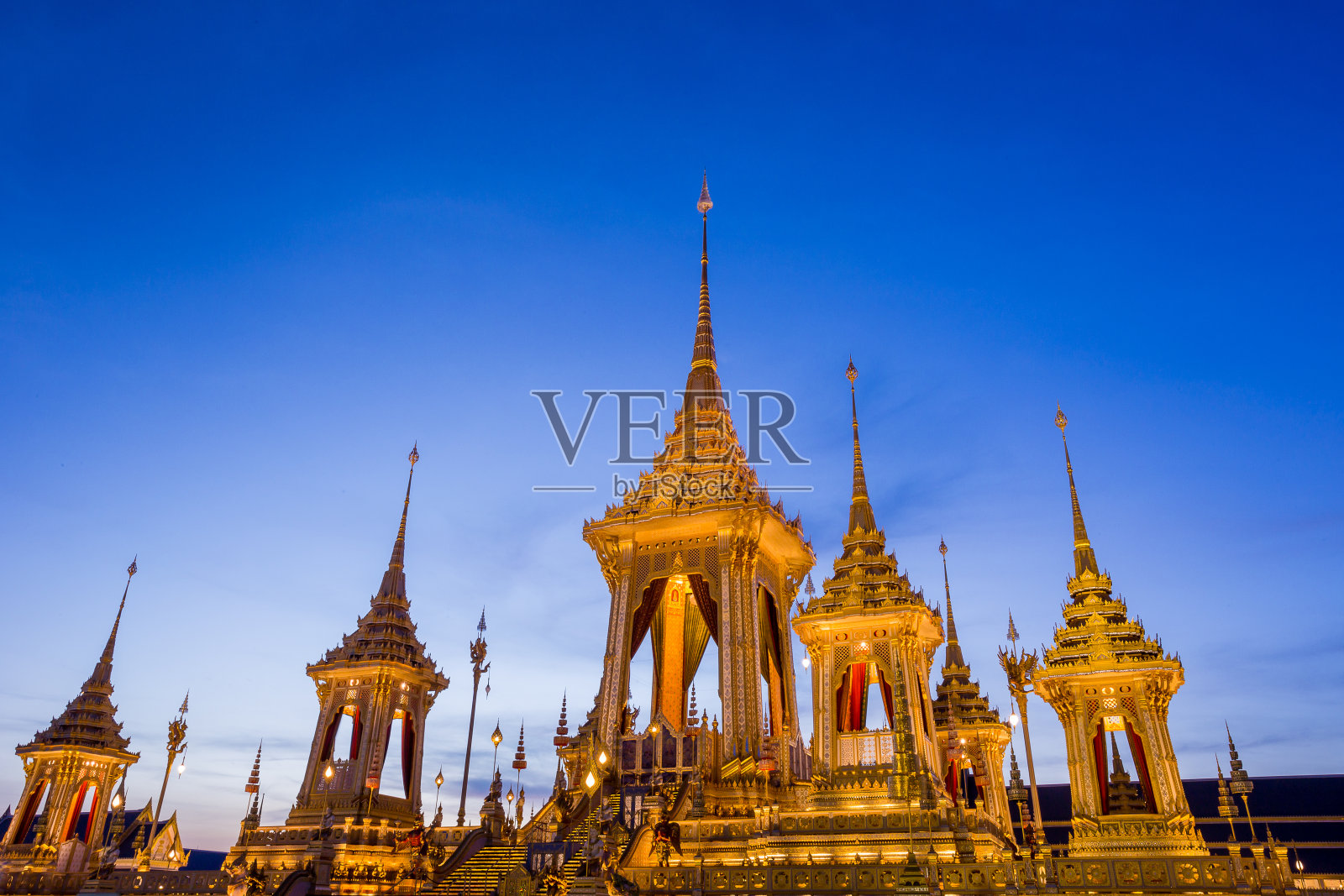 2017年11月19日，泰国曼谷，皇家火葬场，泰国国王普密蓬·阿杜德的皇家火葬场照片摄影图片