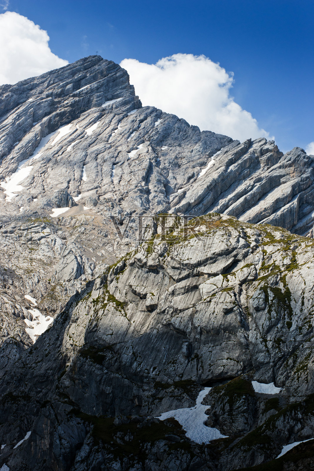 巴伐利亚阿尔卑斯山脉Wetterstein山脉的Alpspitze峰照片摄影图片