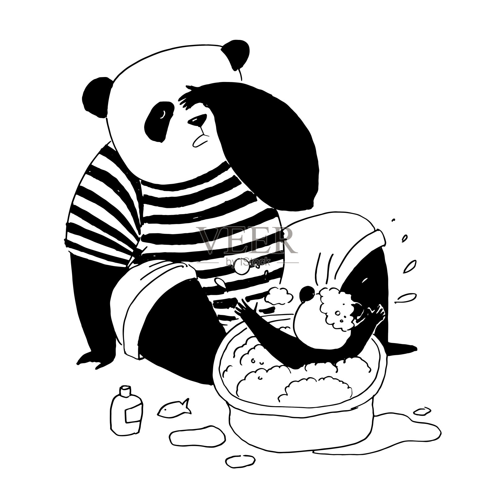 矢量黑白插图着色书。熊猫爸爸穿着黑白相间的t恤在盆里给他的小儿子洗澡，盆里还喷着泡沫插画图片素材
