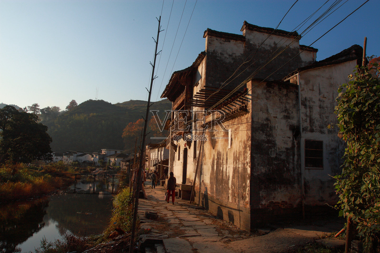 中国婺源长溪村的徽派建筑照片摄影图片