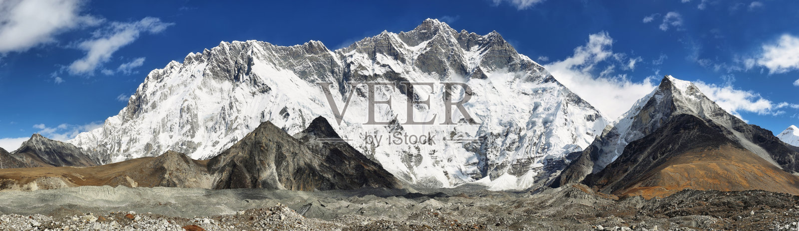 Lhotse峰值的观点照片摄影图片