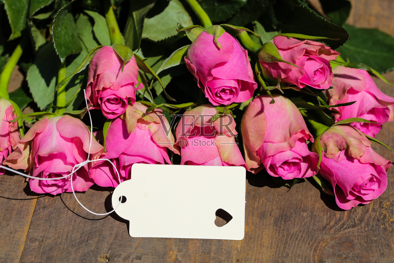 粉红玫瑰木背景，拷贝空间，母亲节，生日照片摄影图片