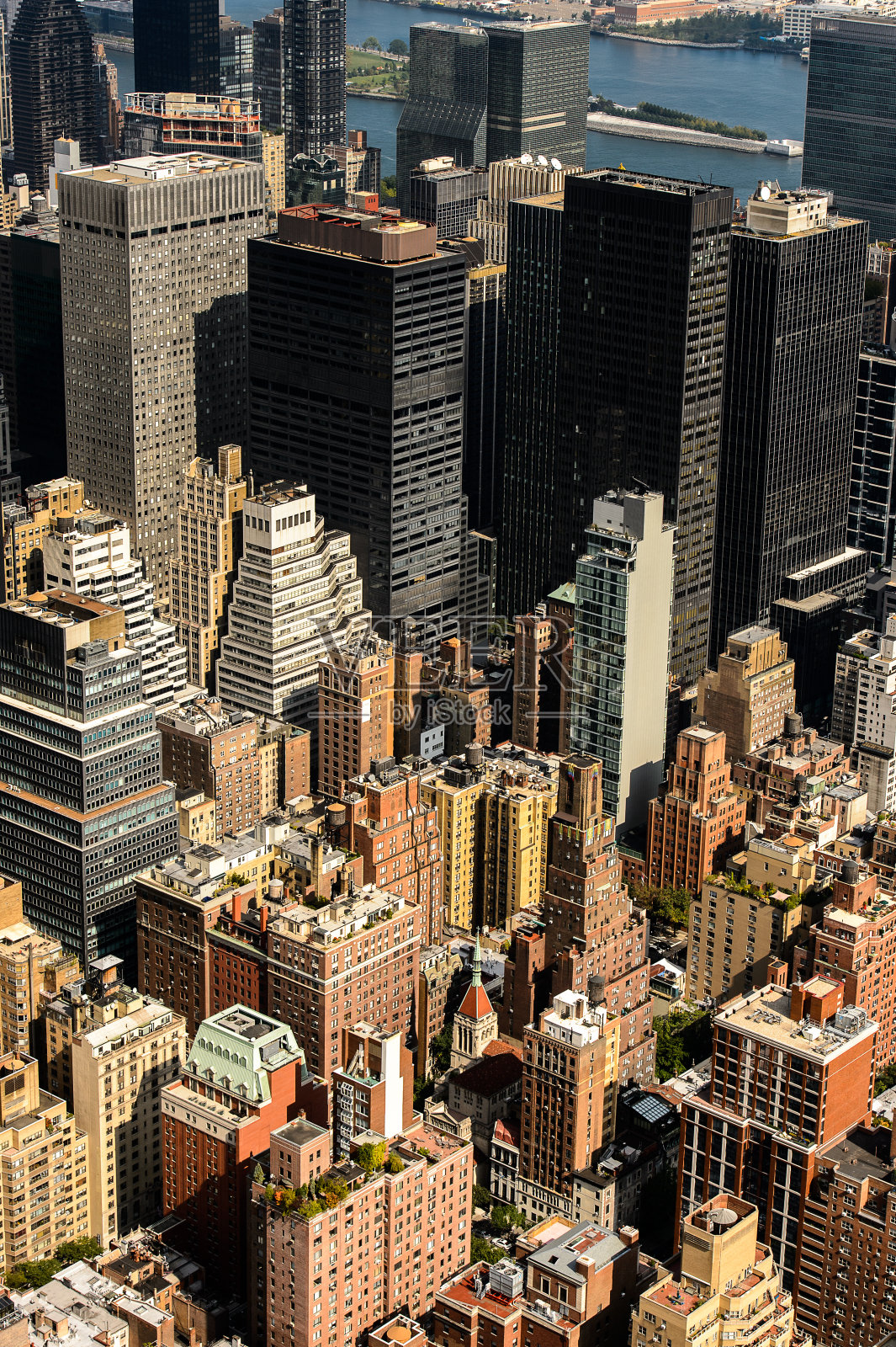美国纽约曼哈顿建筑的屋顶照片摄影图片
