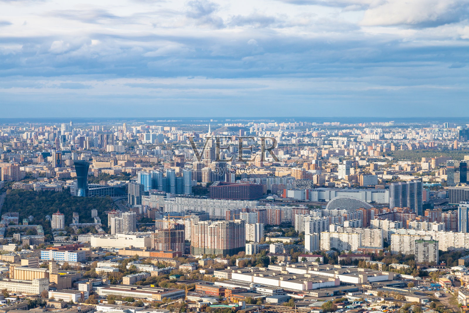 上图为莫斯科城市北部地区照片摄影图片