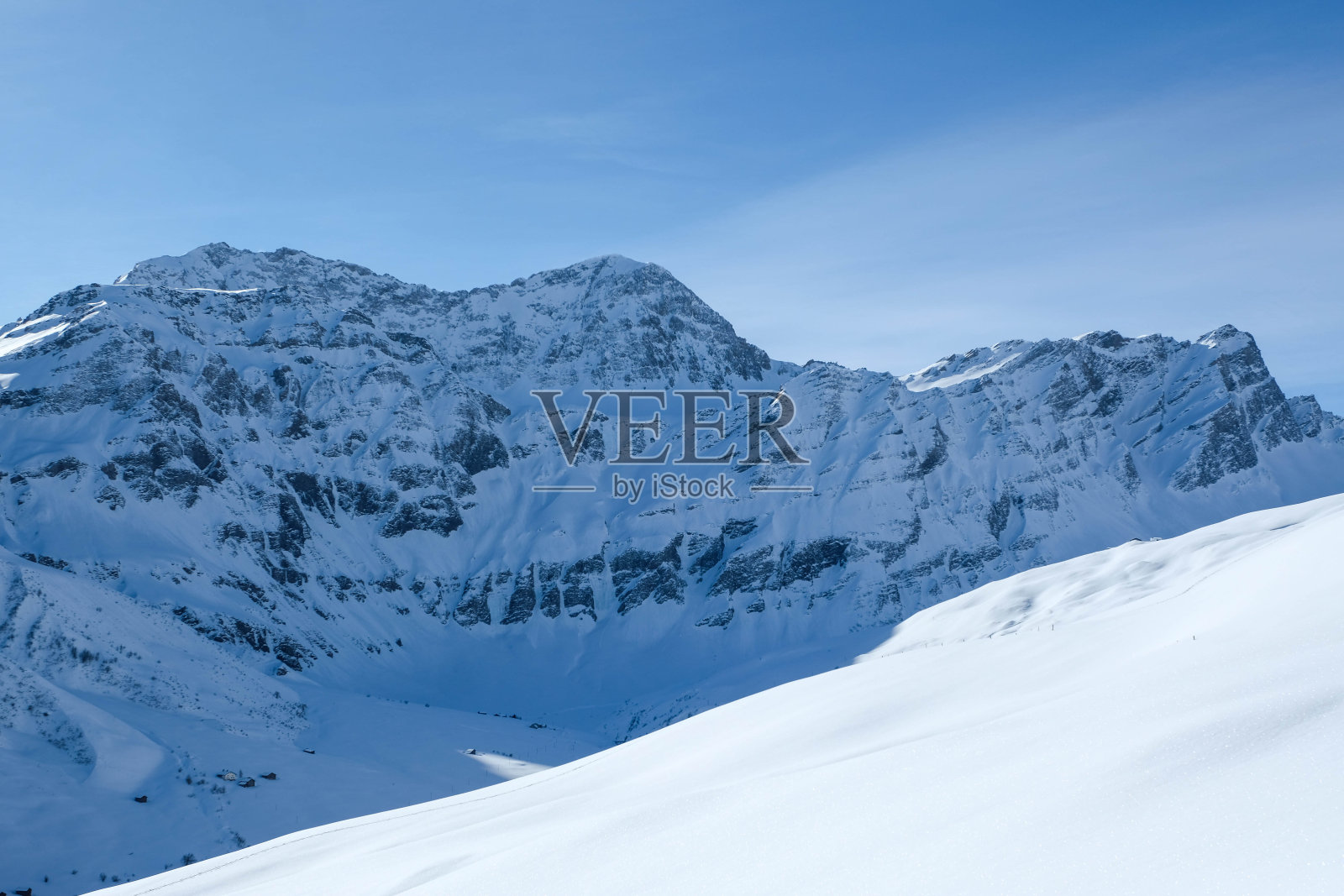 在瑞士格劳布恩登滑雪照片摄影图片