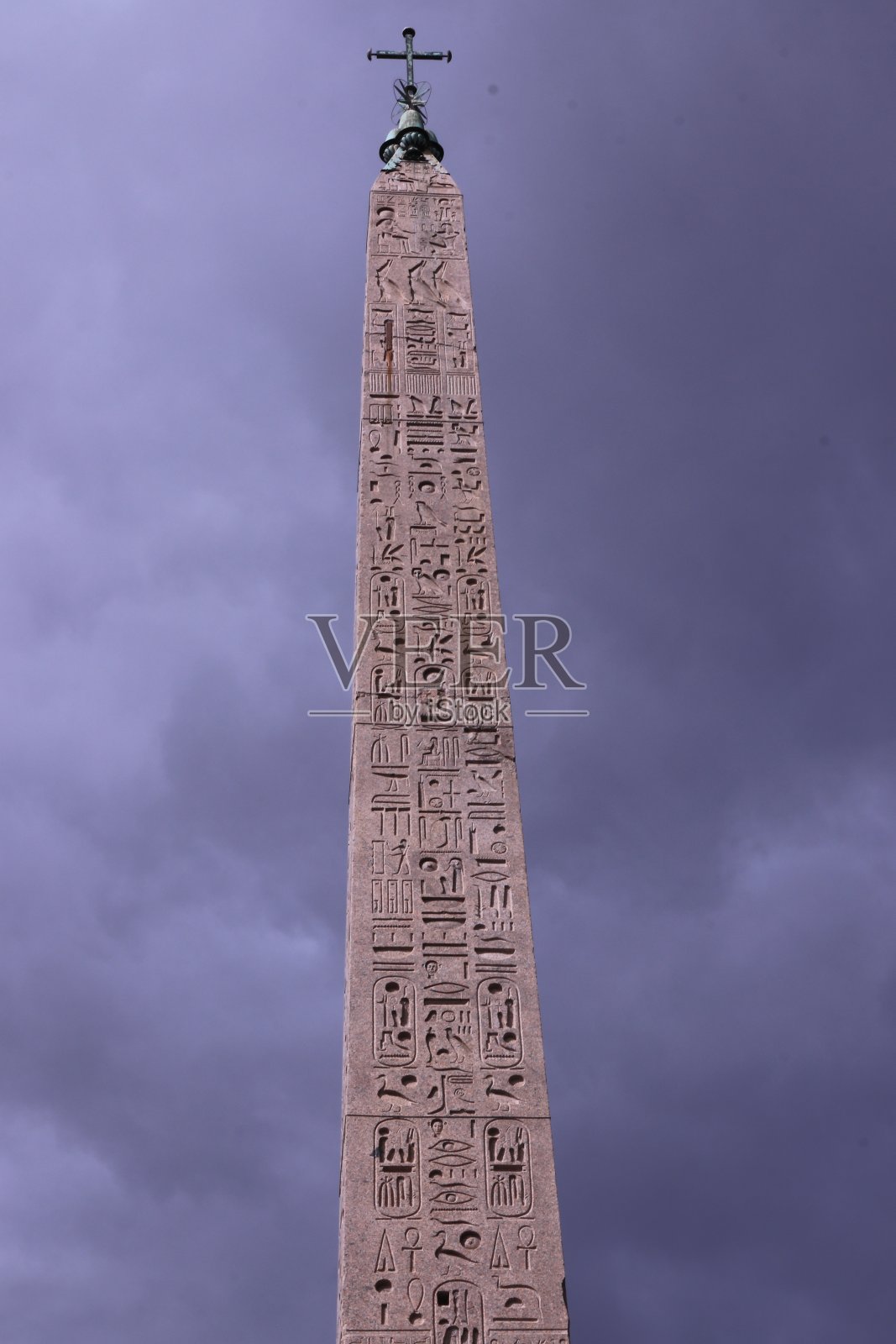 波波罗广场的埃及方尖碑照片摄影图片
