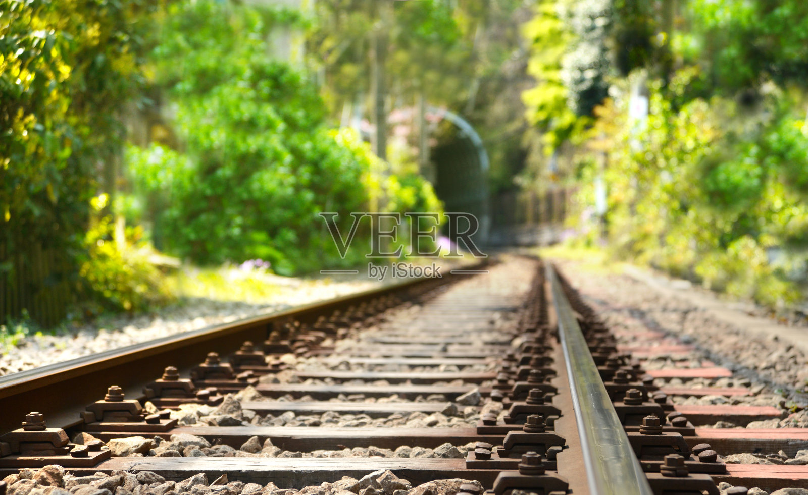 铁路线路与自然照片摄影图片