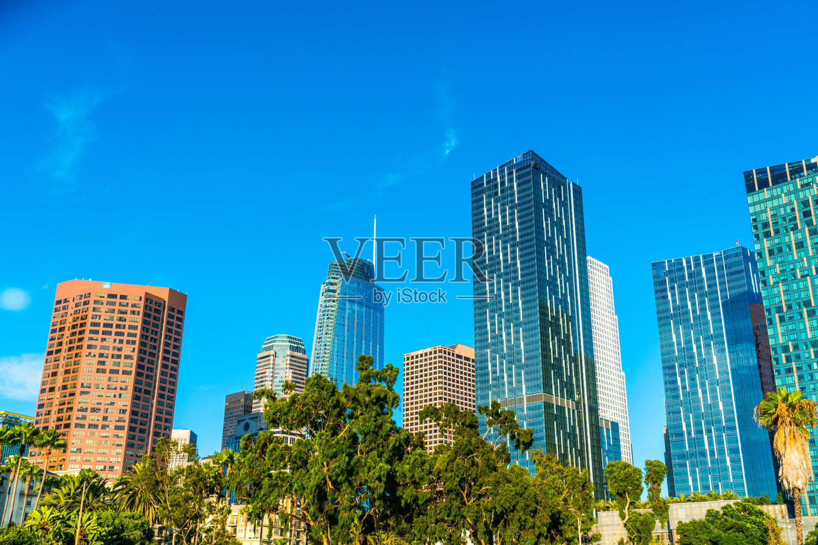 加州市中心天际线城市景观阳光明媚的下午照片摄影图片