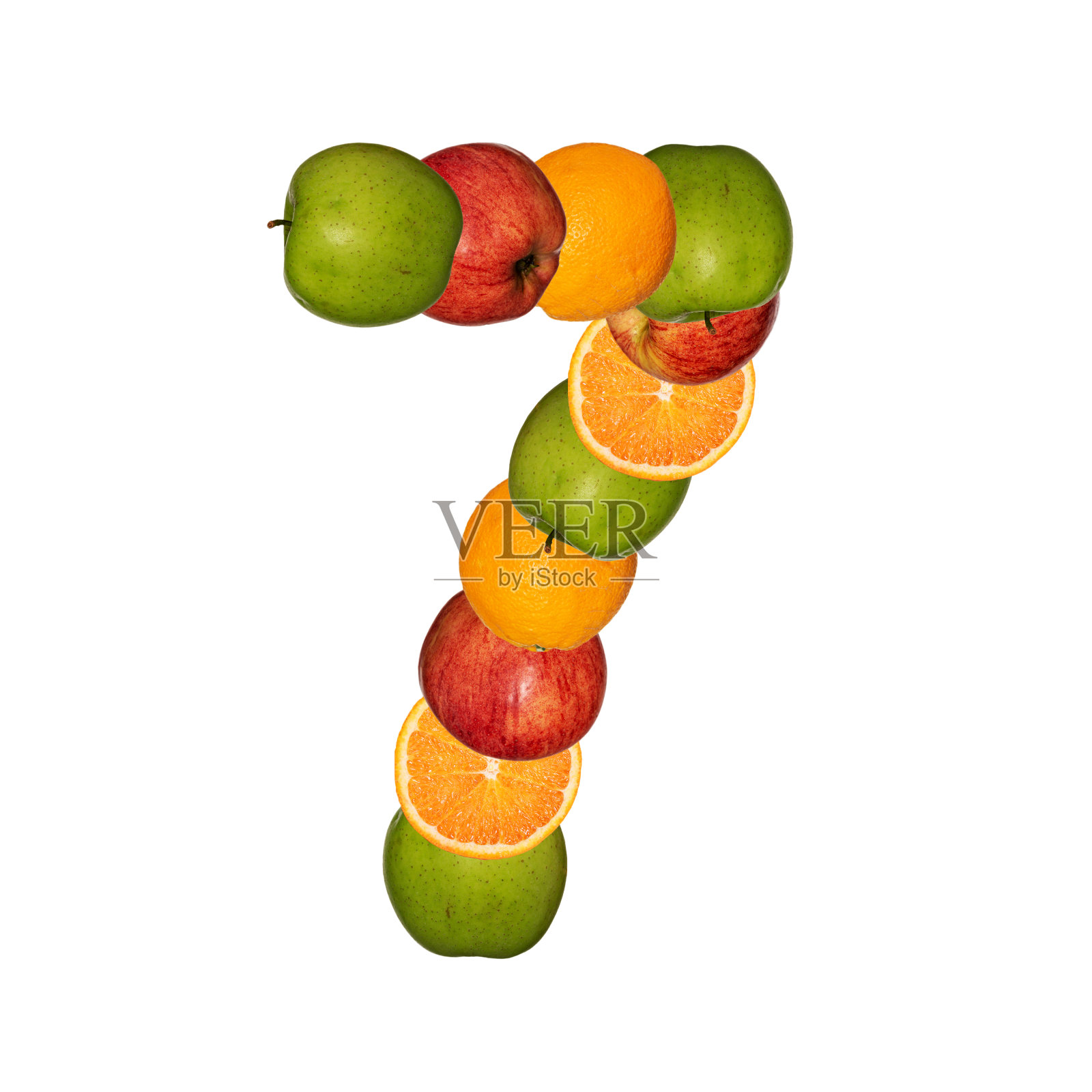 7号用五颜六色的水果拼贴在白色的背景上。照片摄影图片