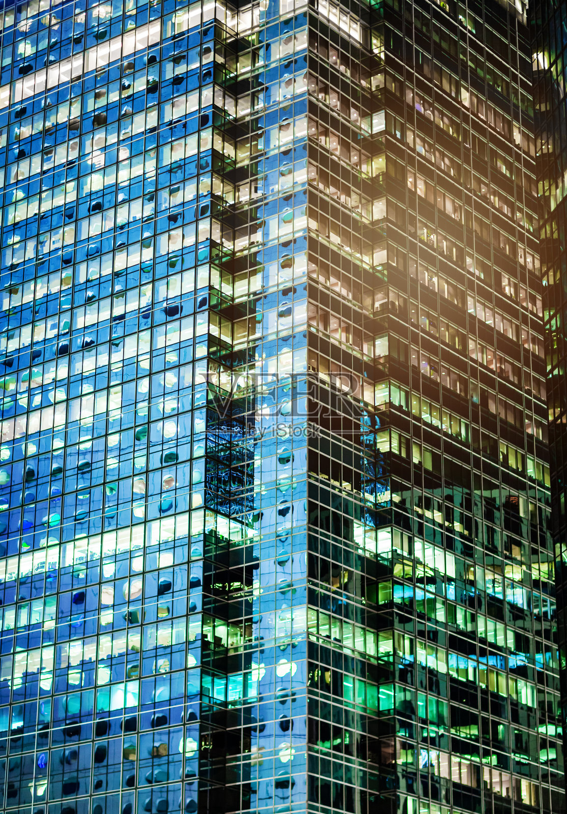 香港中环金融区办公大楼夜景照片摄影图片
