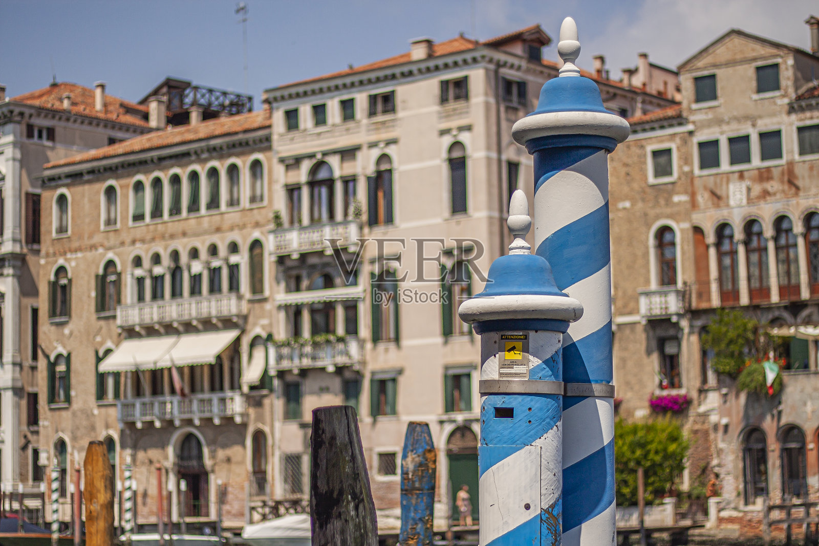 威尼斯的彩色钢管照片摄影图片