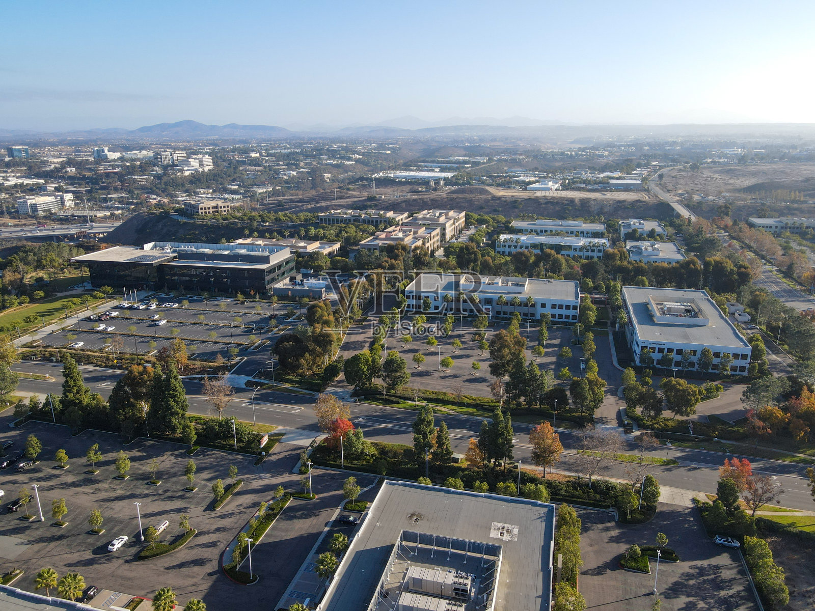 UTC鸟瞰图，大学城大型住宅和商业，圣地亚哥照片摄影图片