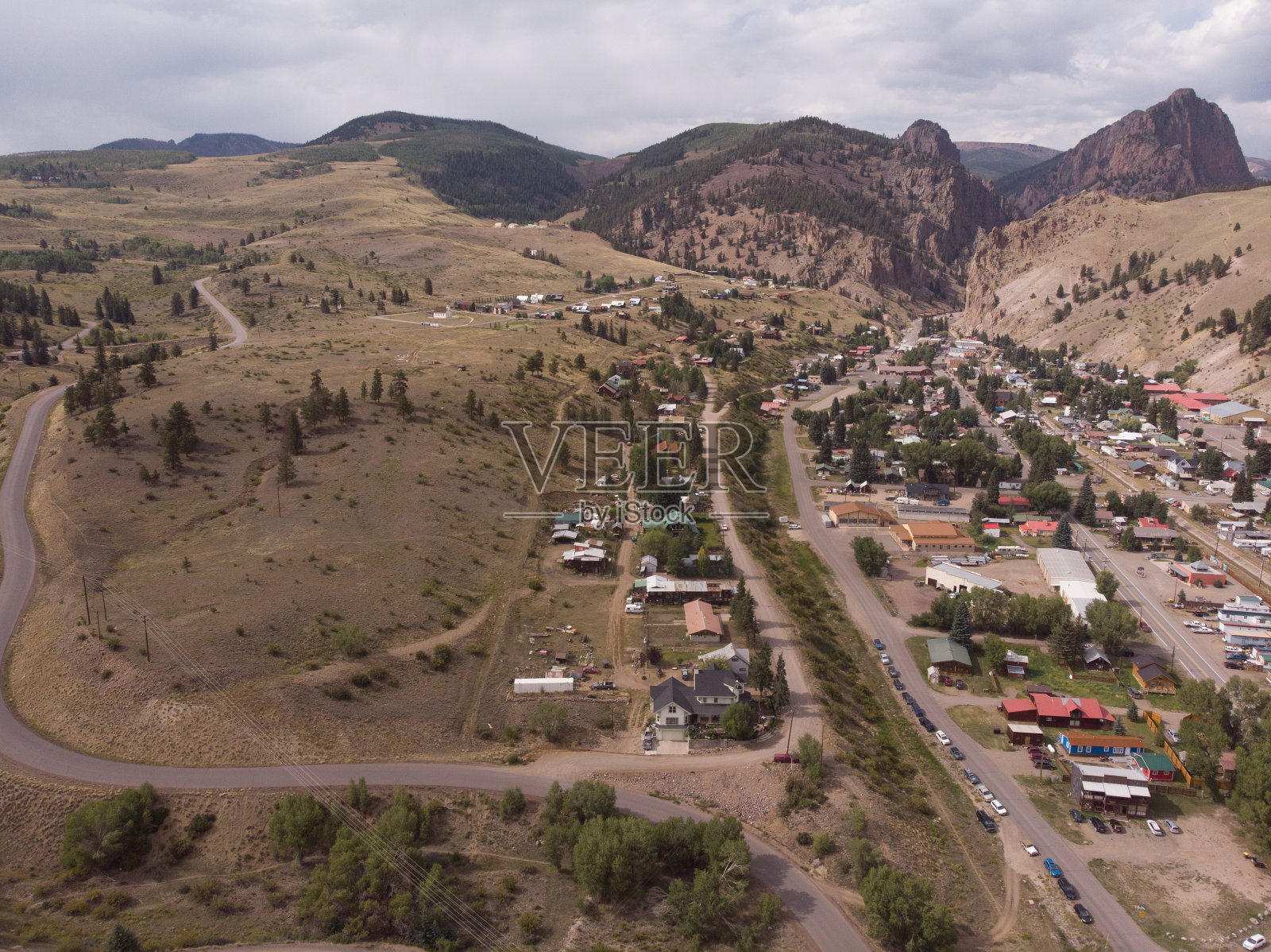 位于矿产县的奎迪科罗拉多，是落基山脉的一个热门旅游目的地照片摄影图片