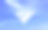 纸飞机和多云的蓝天素材图片