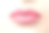 女性的美。爱的嘴唇宏。用粉红色化妆的吻唇素材图片